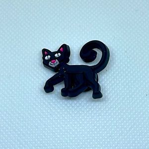 The Cat on Coraline look alike CROCS charm!